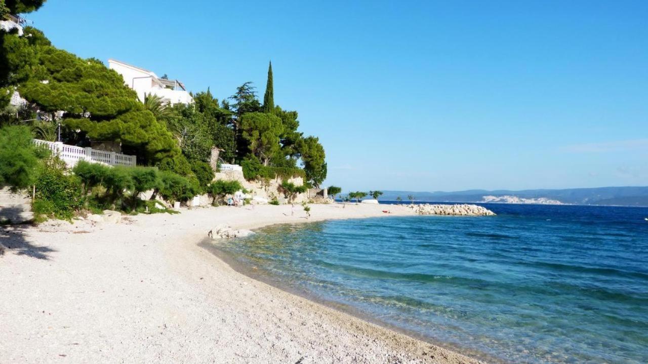 Beach Apartments Nemira أوميس المظهر الخارجي الصورة