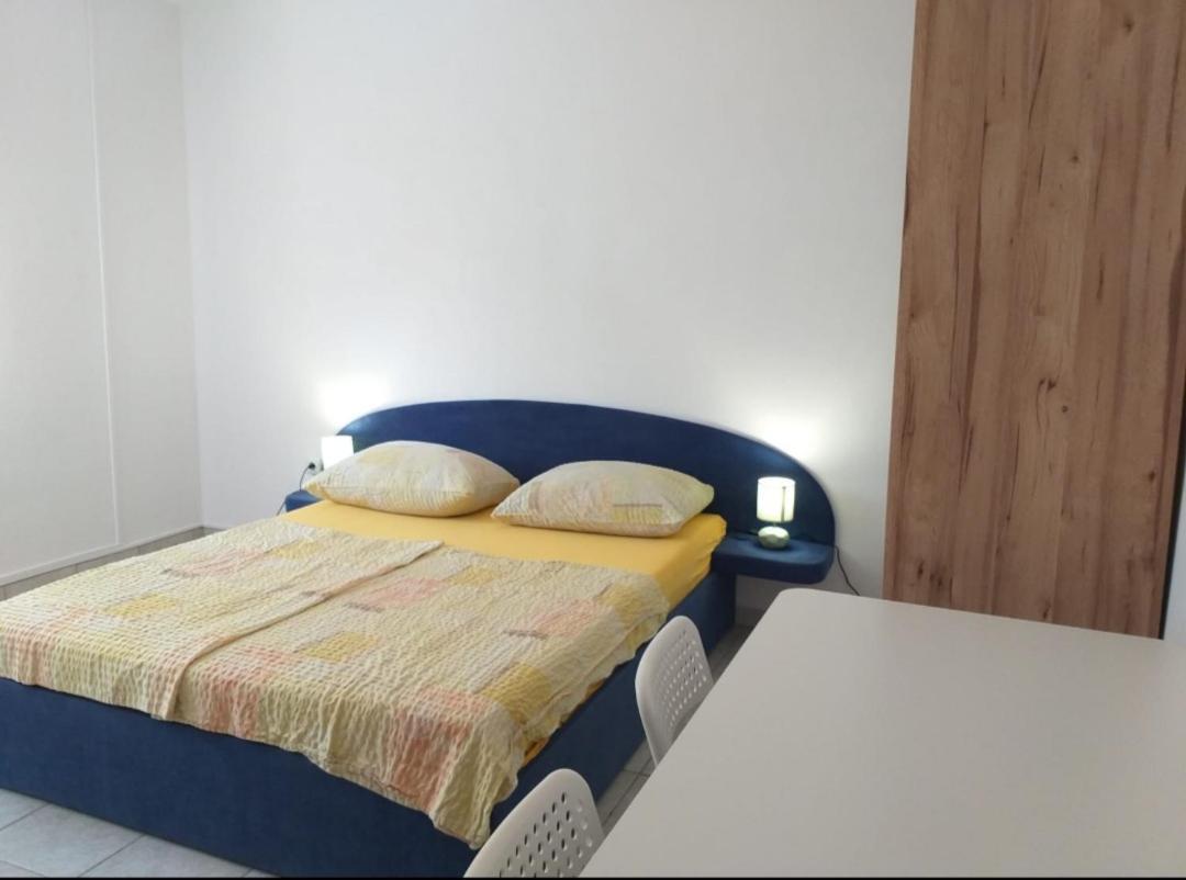 Beach Apartments Nemira أوميس المظهر الخارجي الصورة